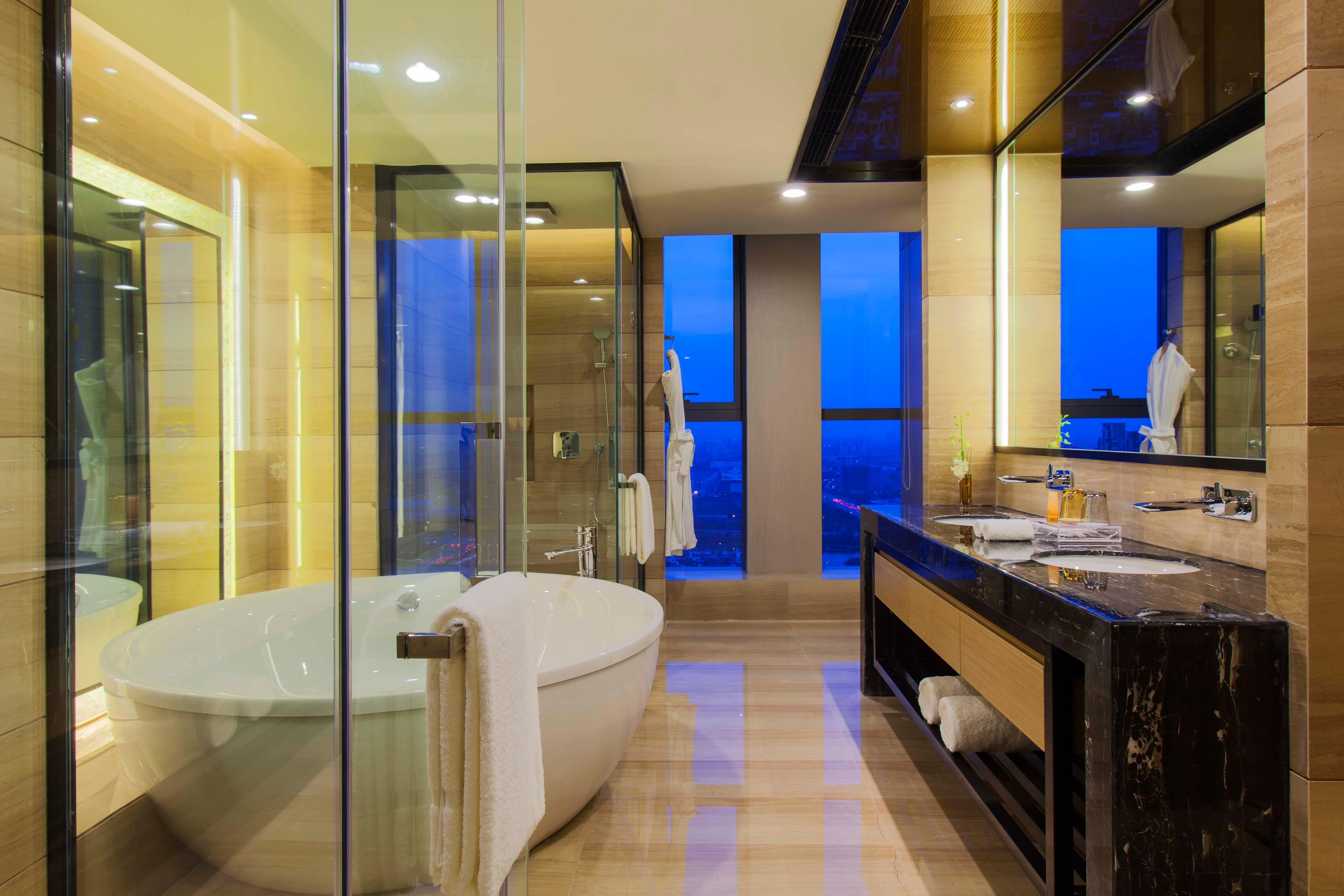 Crowne Plaza Tianjin Meijiangnan By Ihg Buitenkant foto