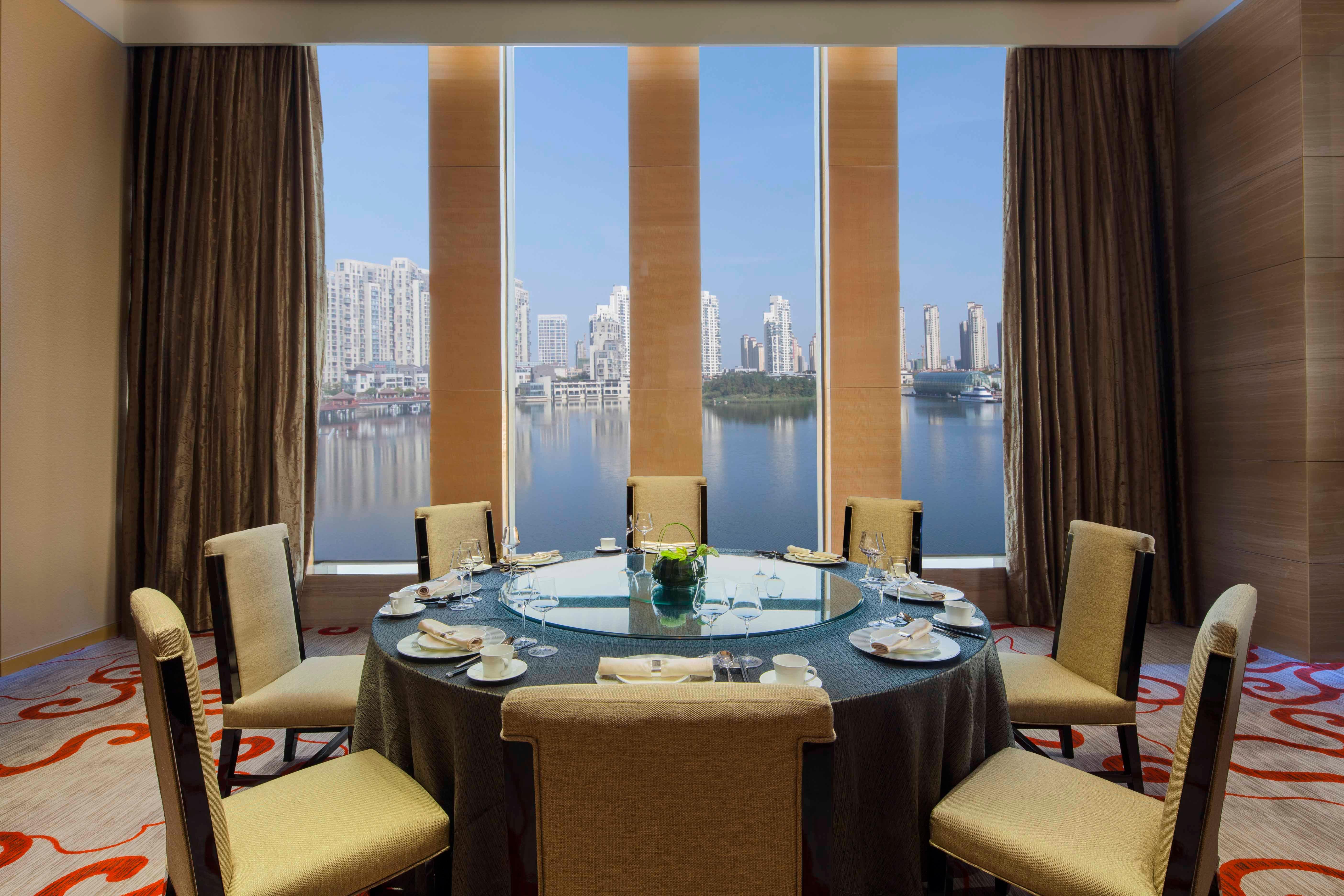 Crowne Plaza Tianjin Meijiangnan By Ihg Buitenkant foto