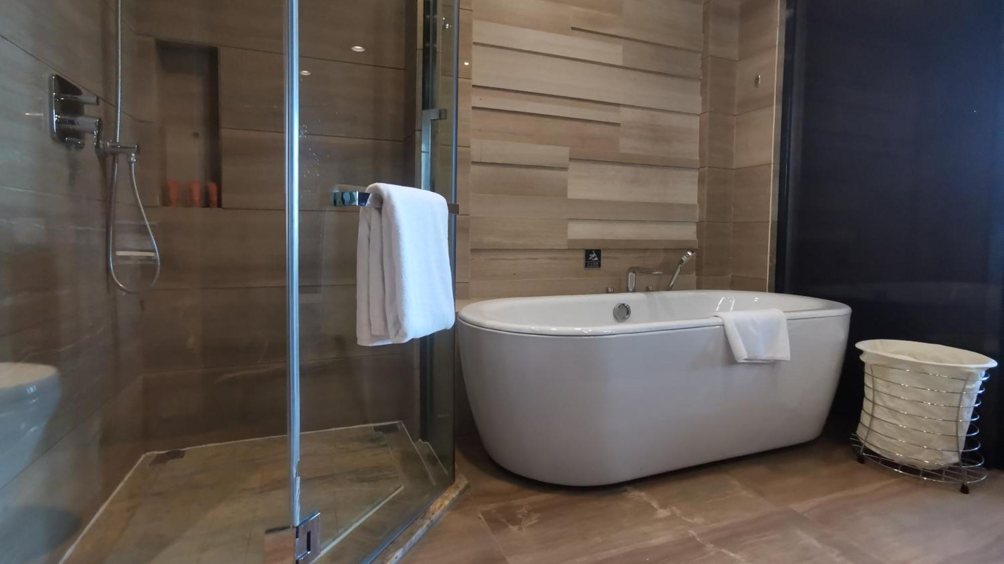 Crowne Plaza Tianjin Meijiangnan By Ihg Buitenkant foto